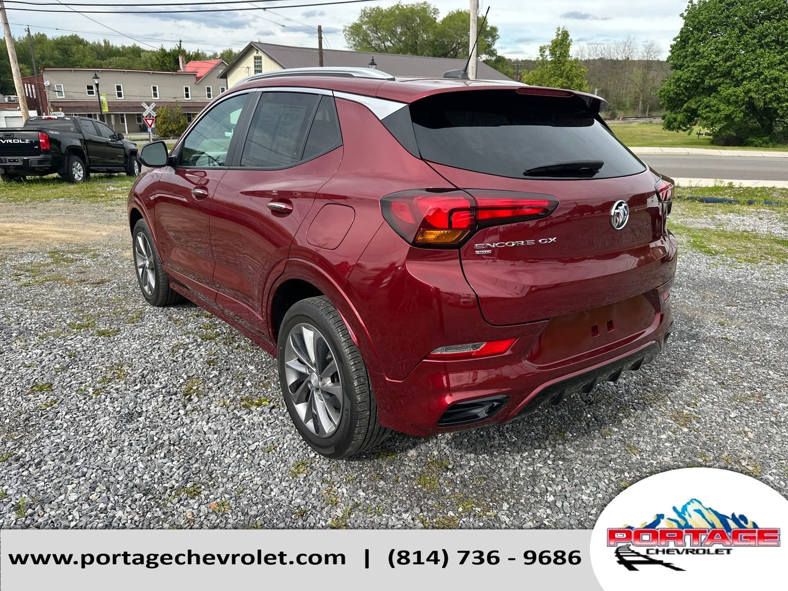 Used 2023 Buick Encore GX Select w/ Experience Buick Package AWD/4WD image 3