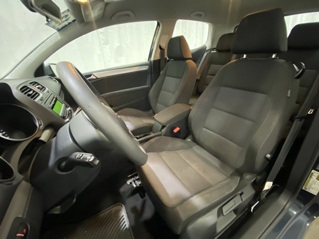 Used 2013 Volkswagen Golf 2-Door image 10