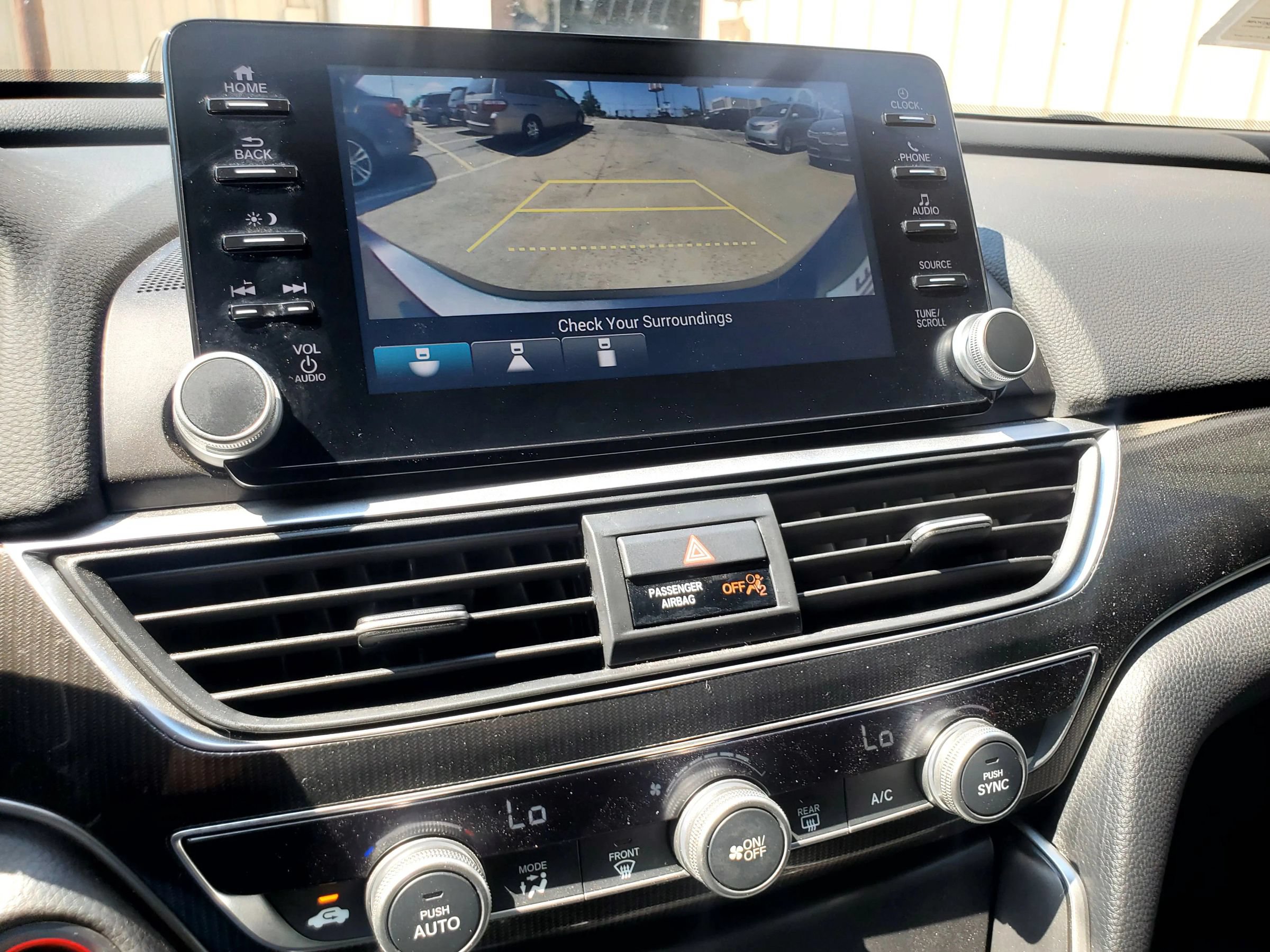 Used 2018 Honda Accord Sport image 3