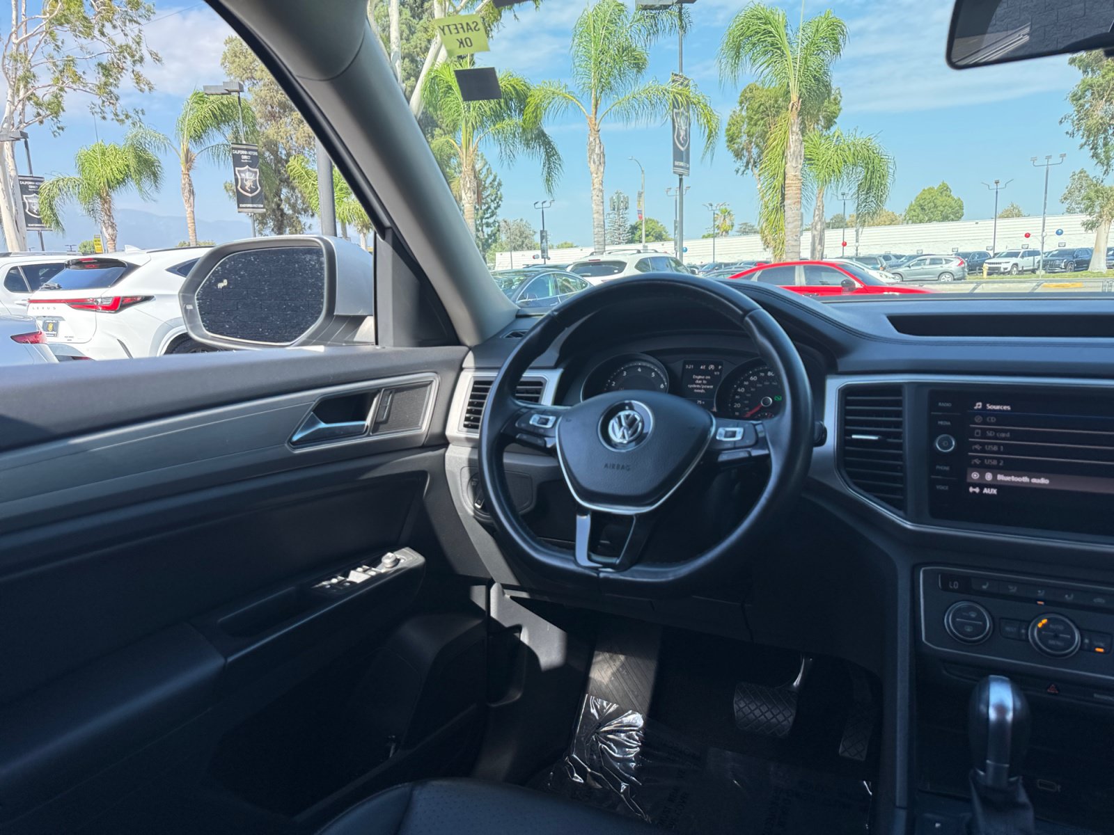 Used 2019 Volkswagen Atlas SE w/ Towing Package FWD image 23