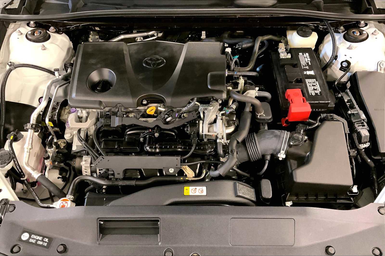 Used 2018 Toyota Camry XLE image 29