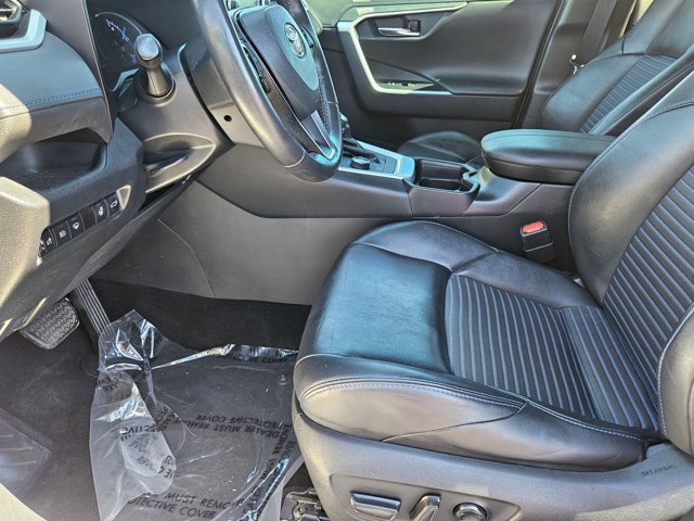 Used 2019 Toyota RAV4 XSE w/ XSE Weather Package image 17