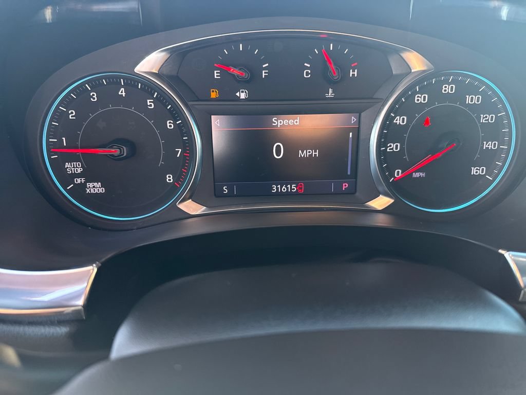 Used 2023 Chevrolet Traverse LT FWD image 29