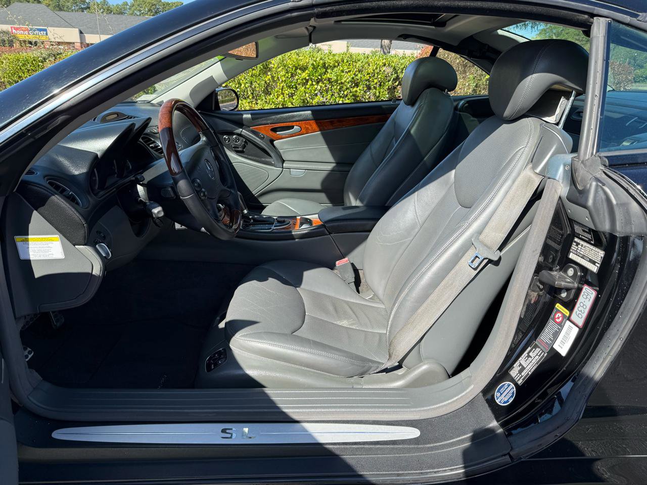 Used 2006 Mercedes-Benz SL 500 image 7