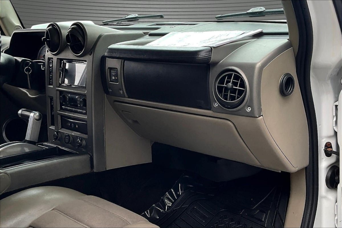 Used 2003 HUMMER H2 AWD/4WD image 25