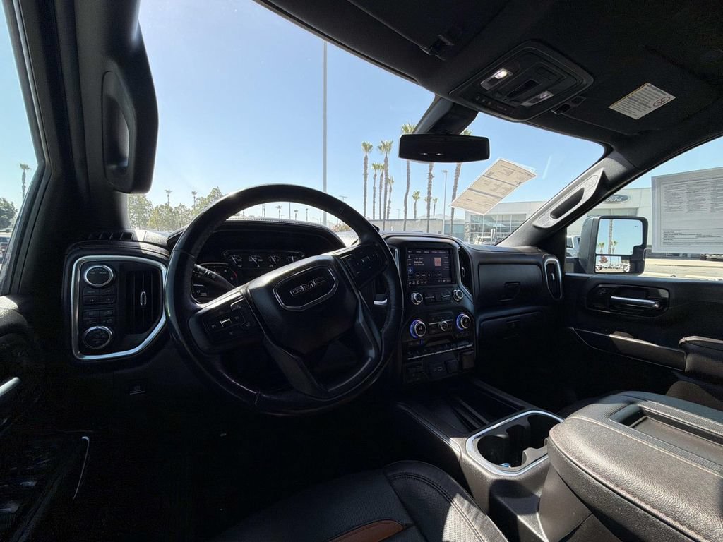 Used 2022 GMC Sierra 2500 AT4 w/ AT4 Preferred Package AWD/4WD image 18