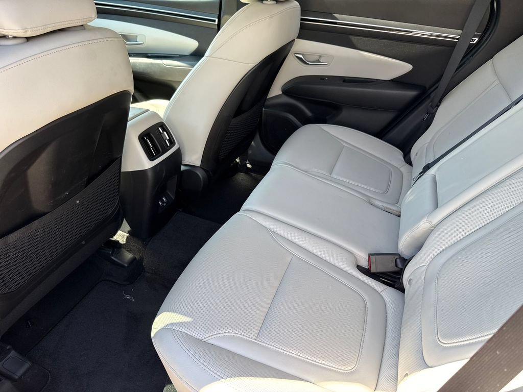 Used 2023 Hyundai Tucson SEL w/ Convenience Package FWD image 17
