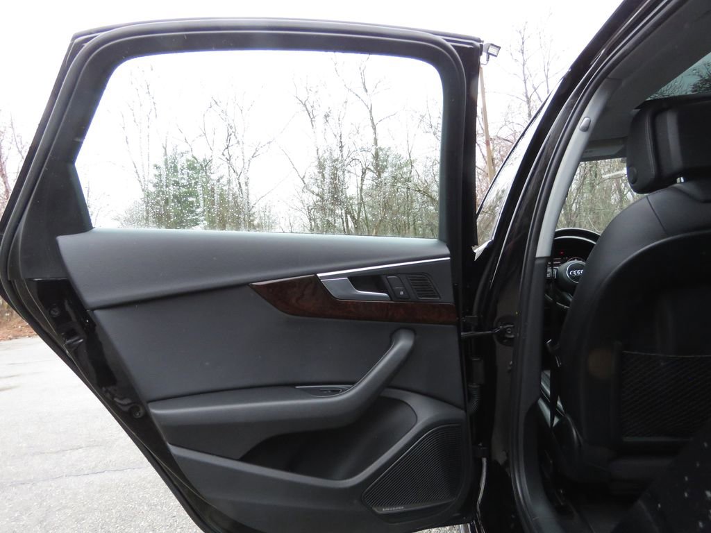 Used 2017 Audi A4 2.0T Premium Plus image 18