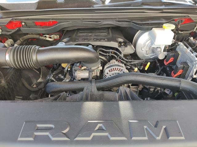 Used 2019 RAM 1500 Laramie AWD/4WD image 35