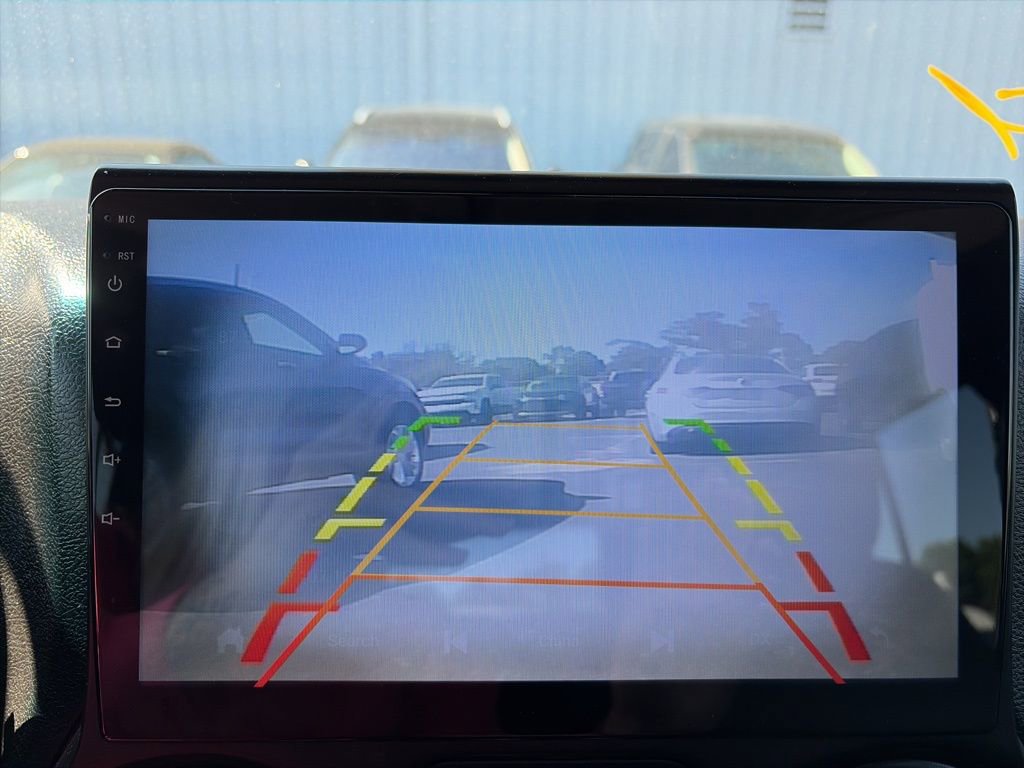 Used 2016 Jeep Wrangler Unlimited Rubicon AWD/4WD image 15