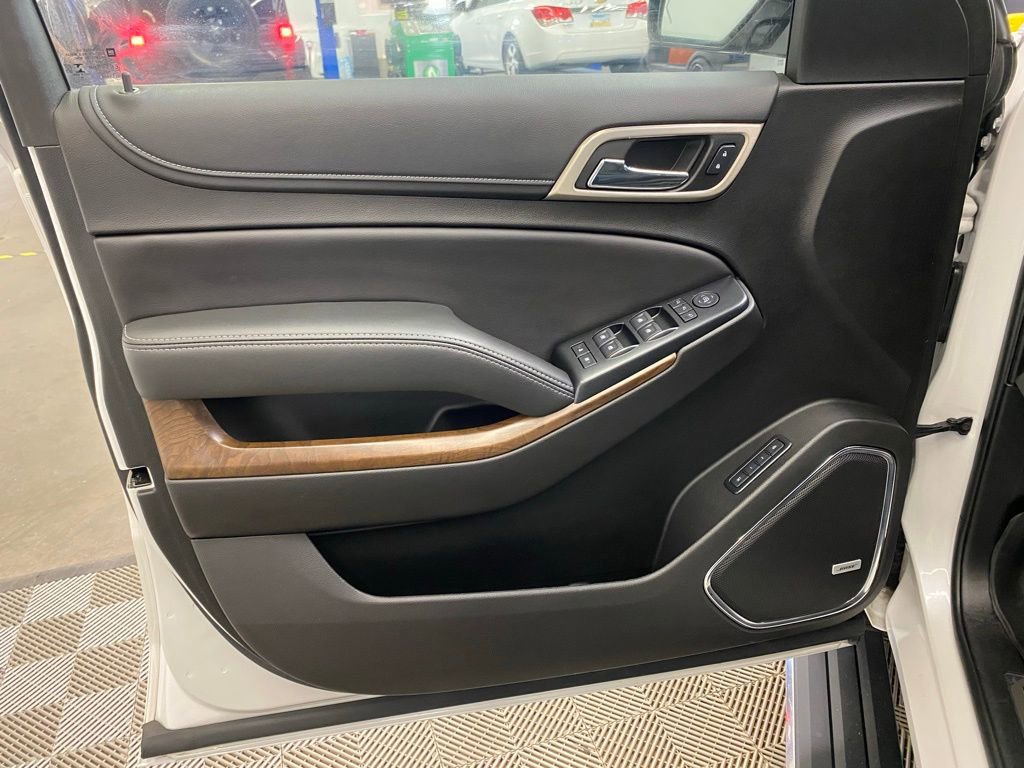 Used 2019 GMC Yukon Denali w/ Denali Ultimate Package image 21