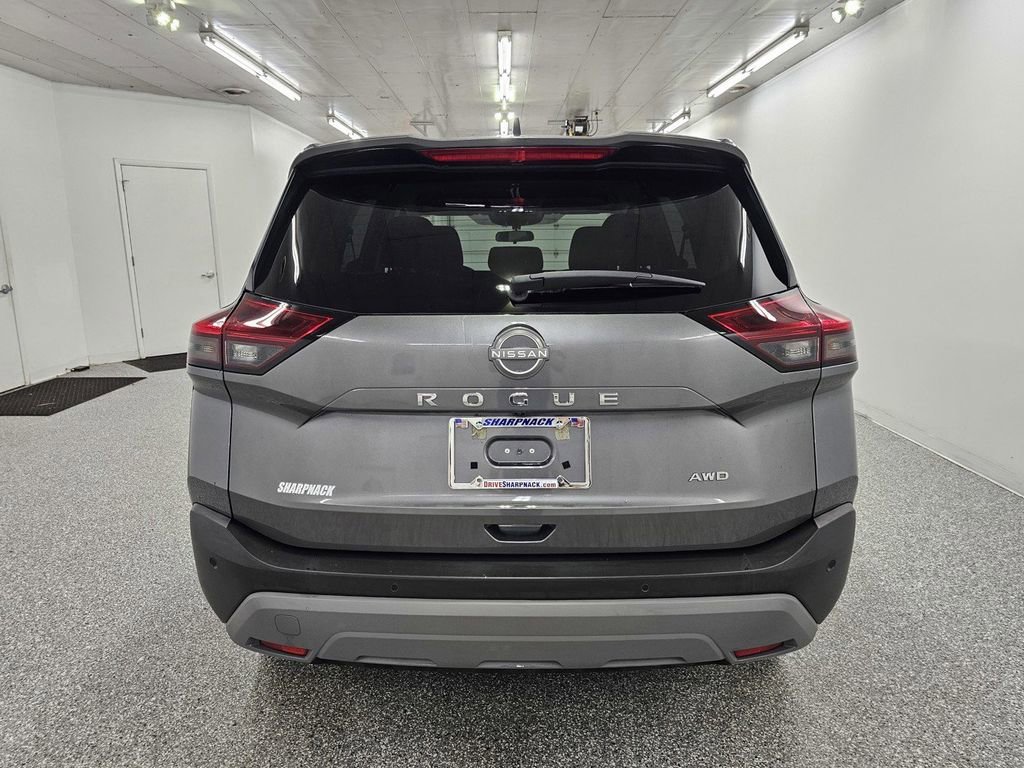Used 2022 Nissan Rogue S AWD/4WD image 6