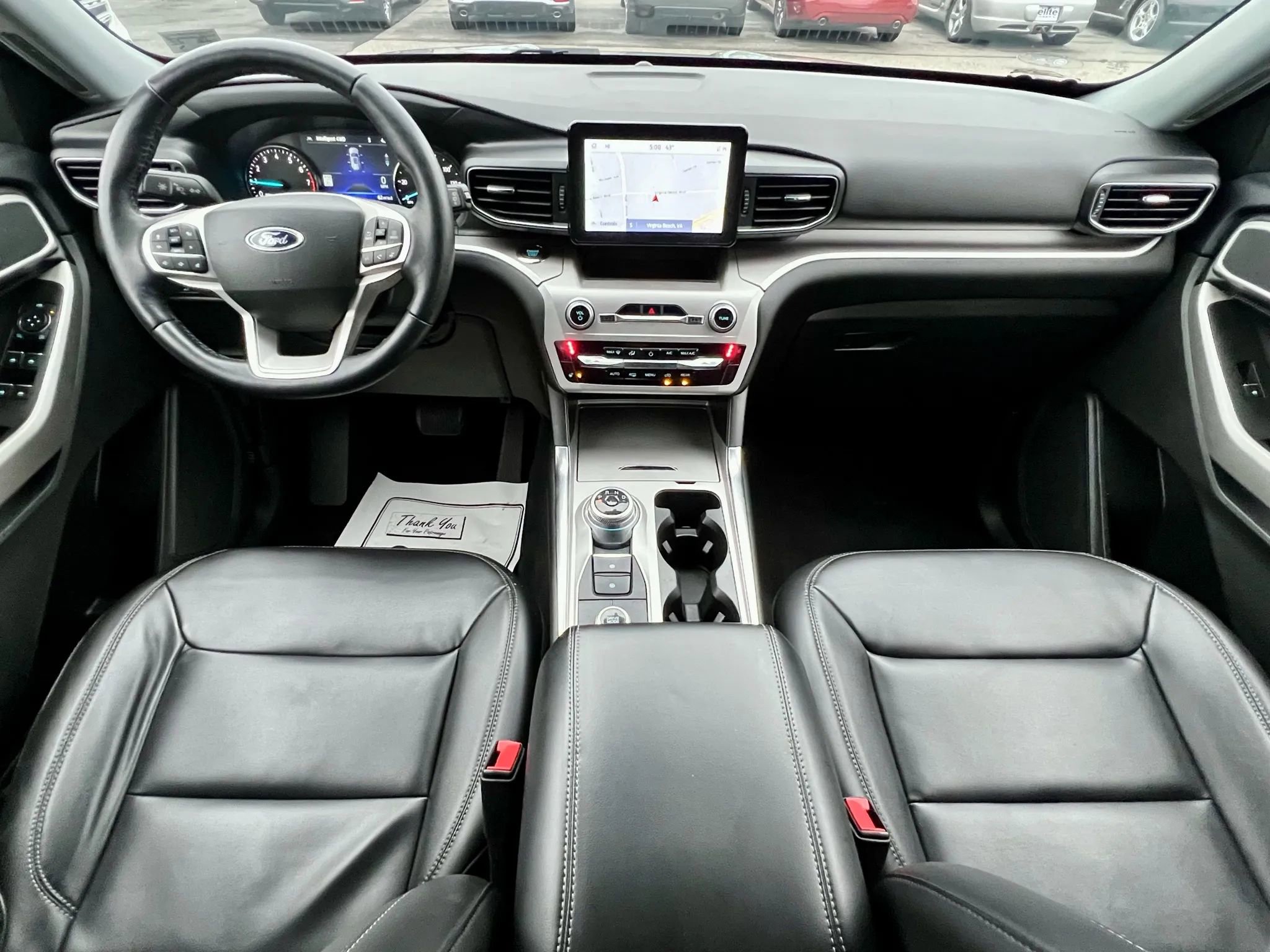 Used 2022 Ford Explorer XLT w/ Equipment Group 202A image 18