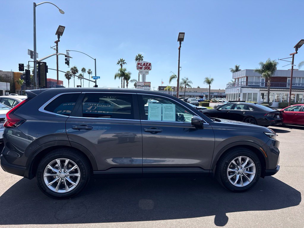Used 2024 Honda CR-V EX image 5
