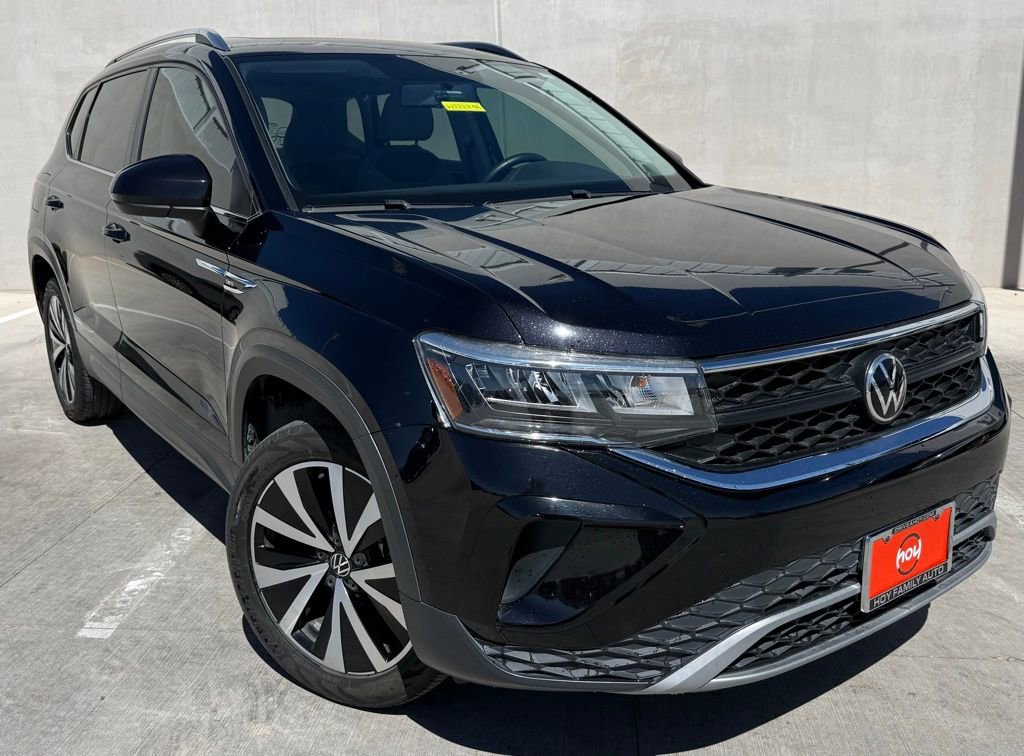 Used 2022 Volkswagen Taos SE