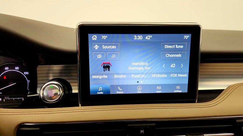 Used 2022 Lincoln Corsair AWD w/ Premium Package image 18