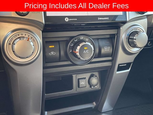 Used 2020 Toyota 4Runner SR5 RWD image 29
