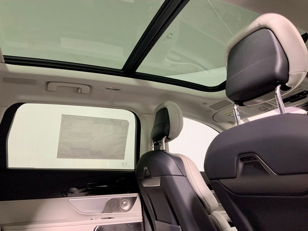 New 2026 Lincoln Nautilus Reserve video 2