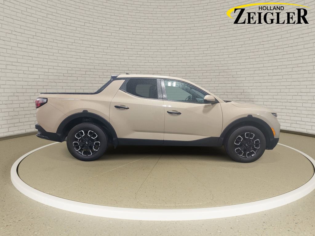 Certified 2023 Hyundai Santa Cruz SE AWD/4WD image 4