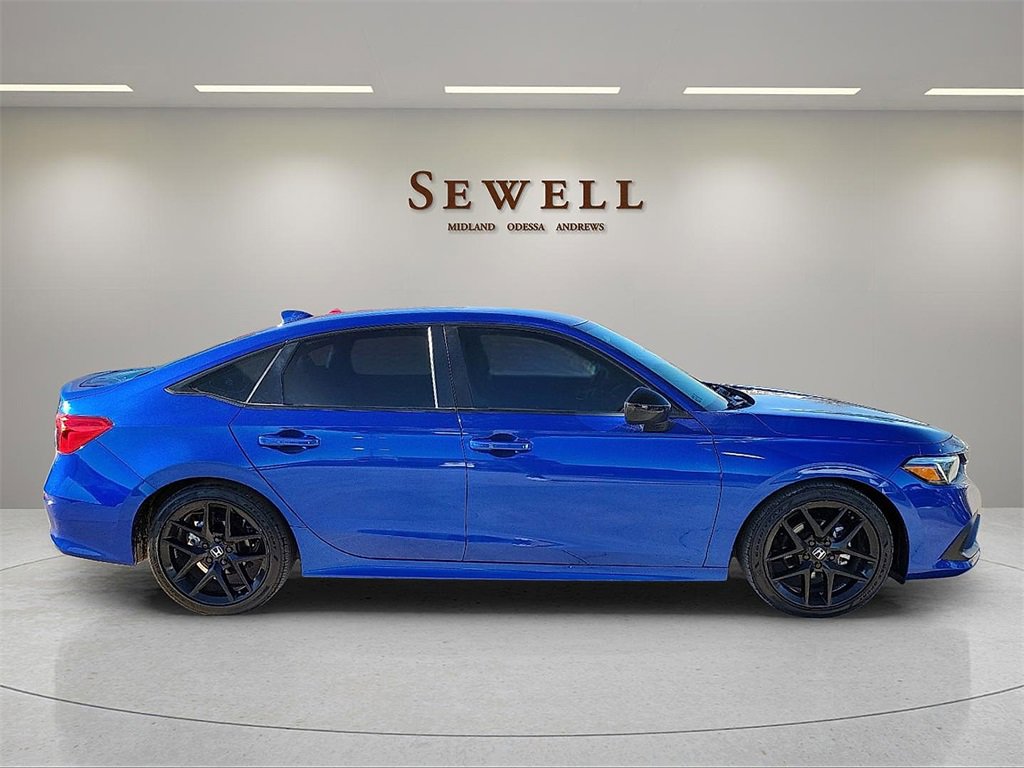 Used 2023 Honda Civic Sport image 6