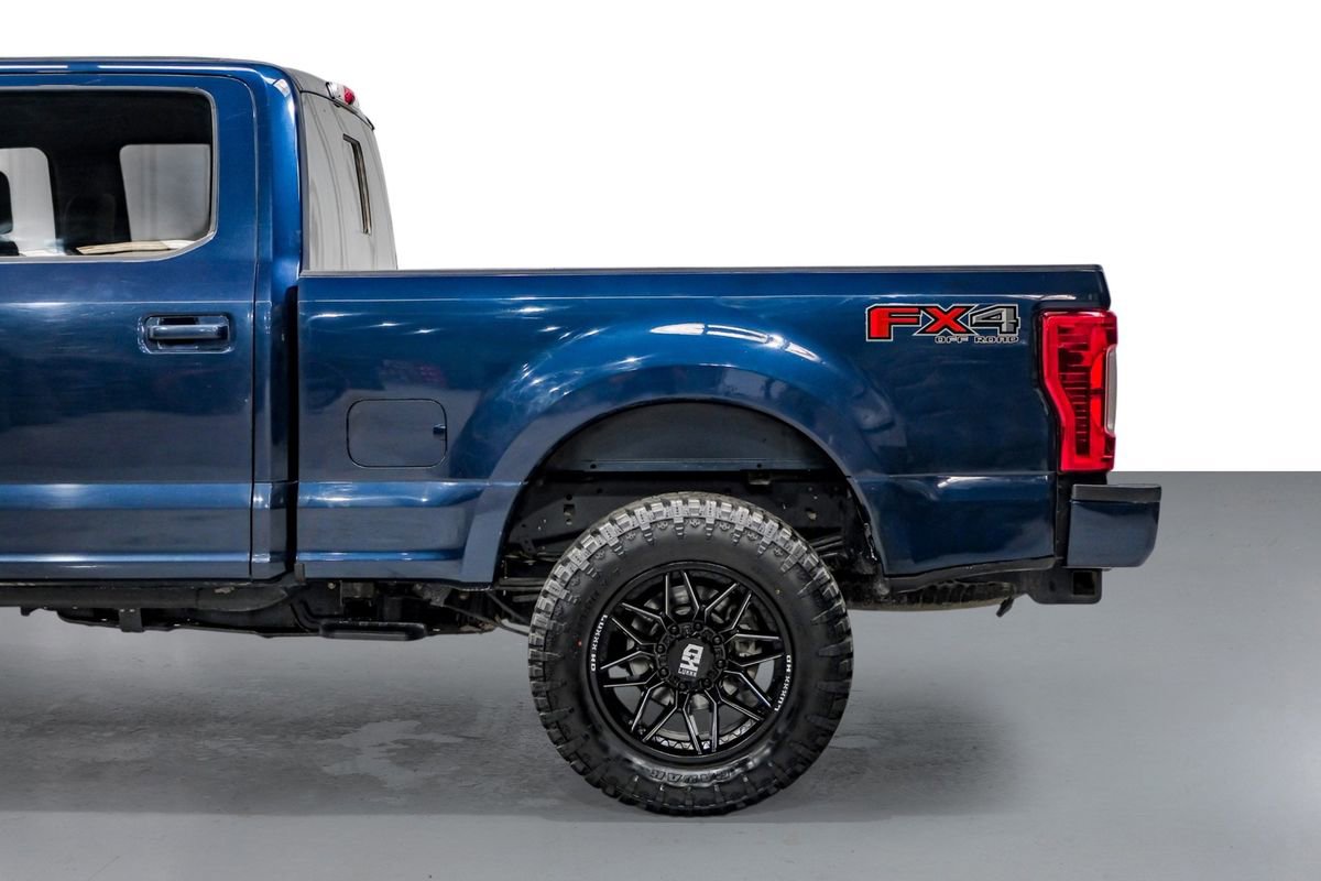 Used 2019 Ford F250 Lariat w/ Lariat Value Package image 12