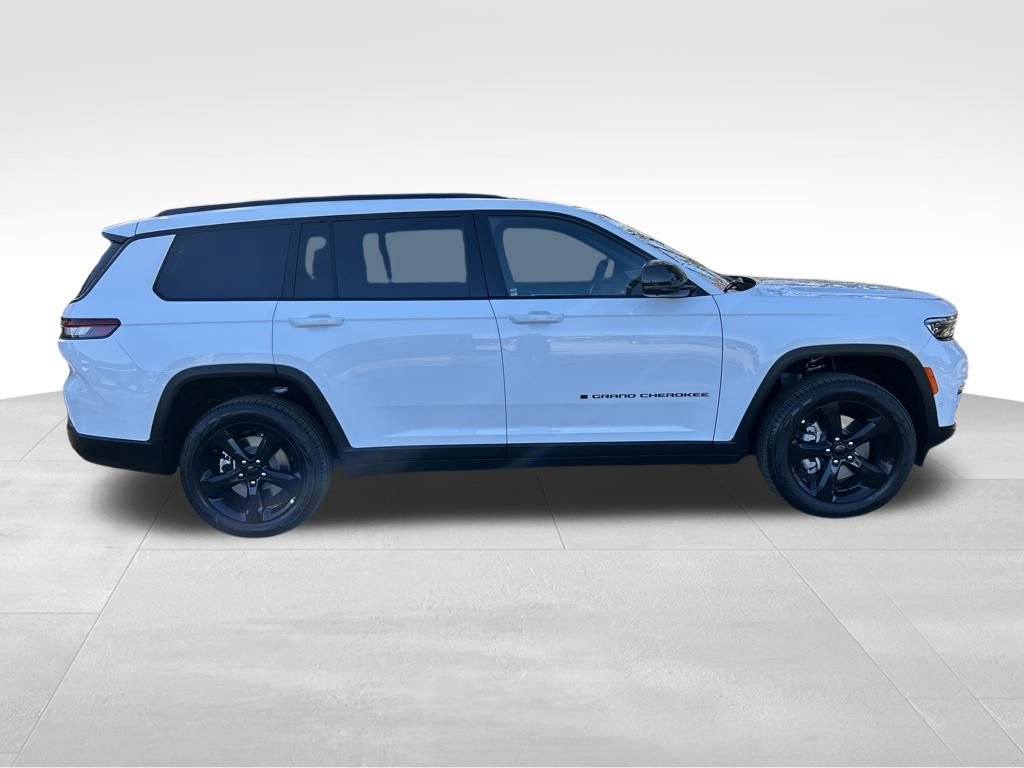 New 2025 Jeep Grand Cherokee L Limited w/ Luxury Tech Group II image 7
