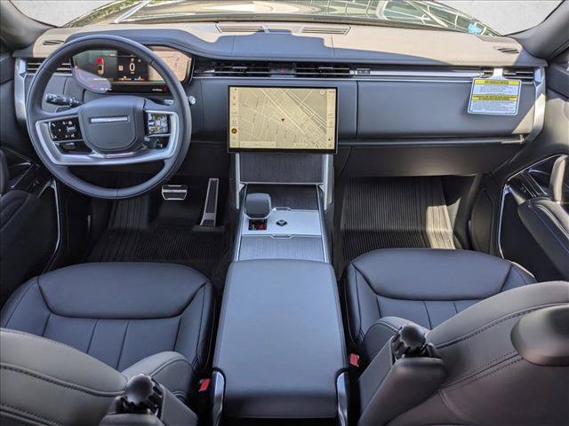 New 2026 Land Rover Range Rover Long Wheelbase SE AWD/4WD image 15