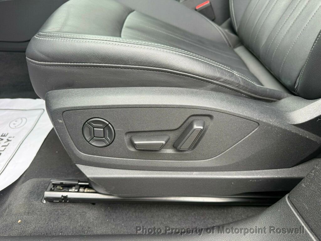 Used 2024 Audi Q8 e-tron Premium AWD/4WD image 19