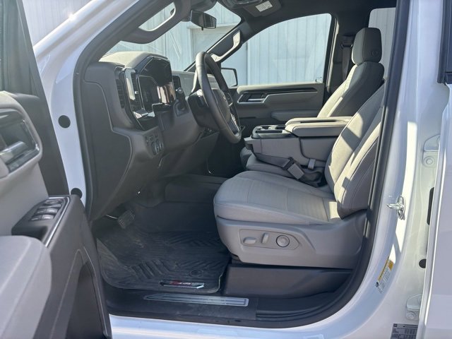 New 2026 Chevrolet Silverado 1500 LT image 13