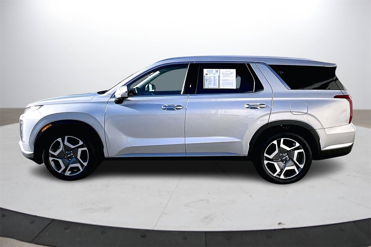 Used 2023 Hyundai Palisade SEL image 6
