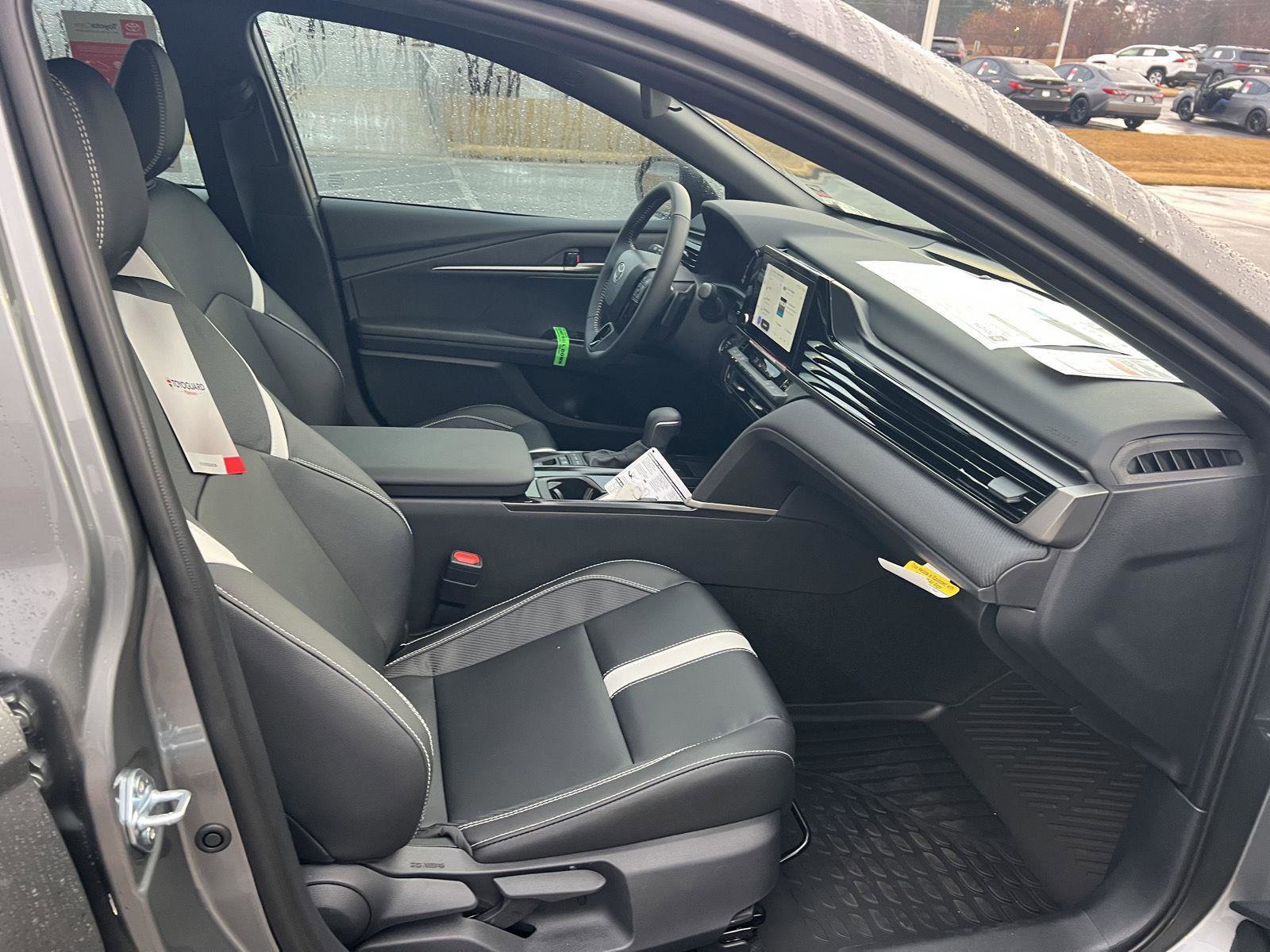 New 2026 Toyota Camry SE image 10