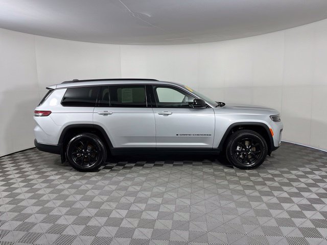 Used 2026 Jeep Grand Cherokee L 4WD image 8