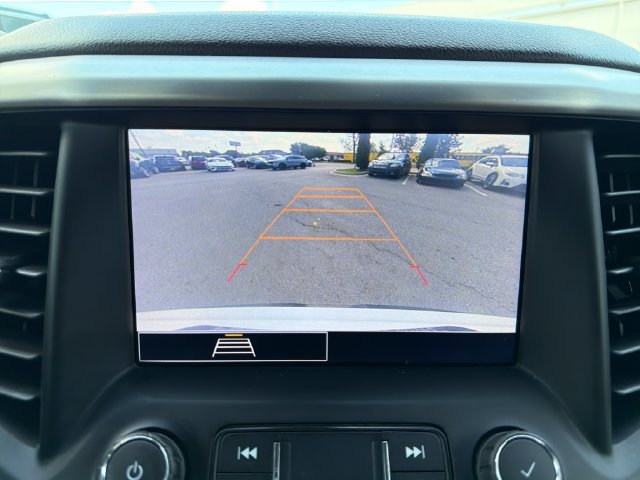 Used 2022 GMC Acadia SLE w/ Elevation Edition FWD image 13