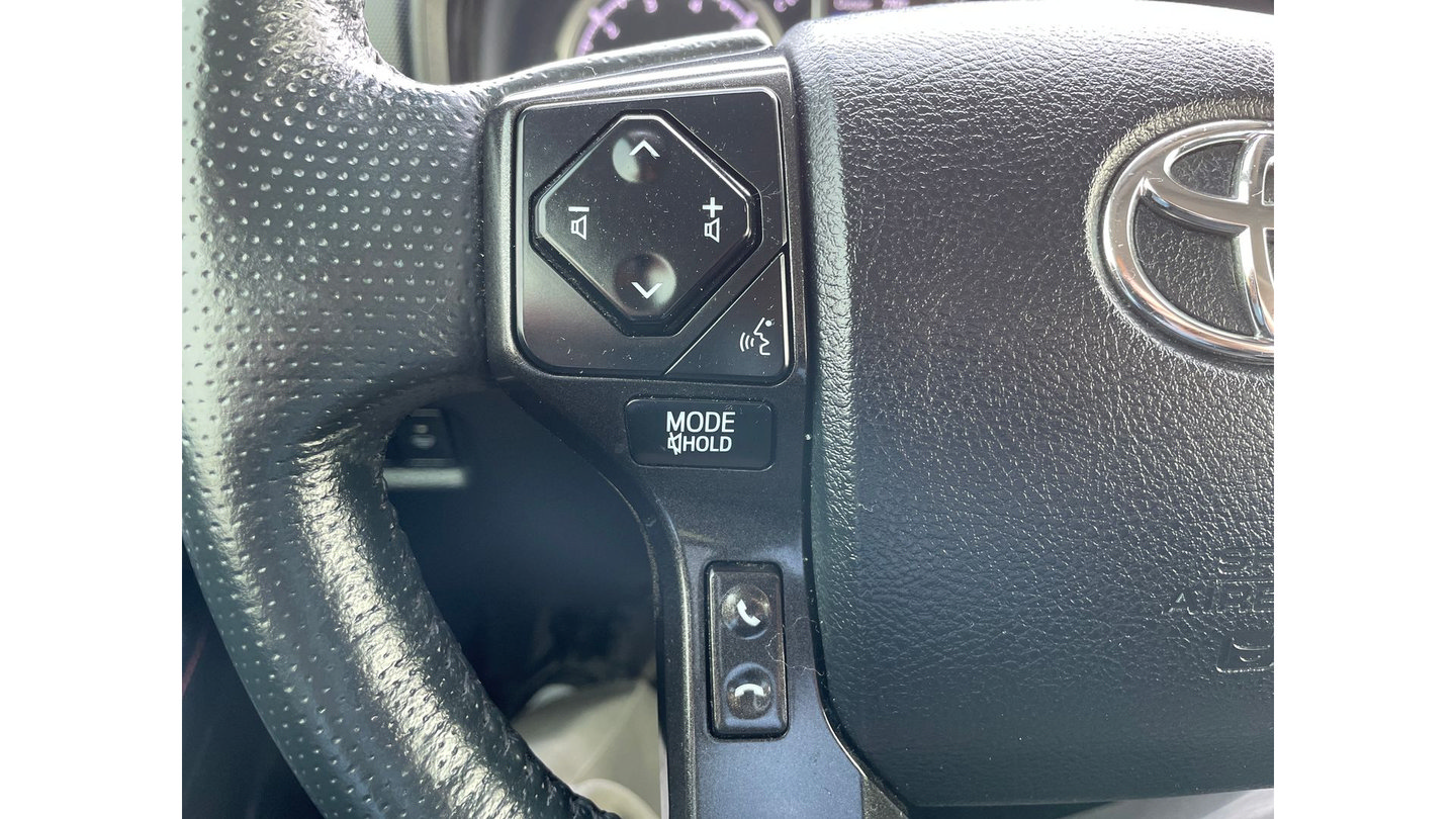 Certified 2023 Toyota 4Runner TRD Off-Road Premium w/ Moonroof Package AWD/4WD image 28