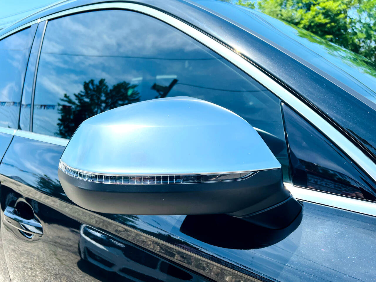 Used 2019 Audi SQ5 Premium Plus w/ Premium Plus Package image 12