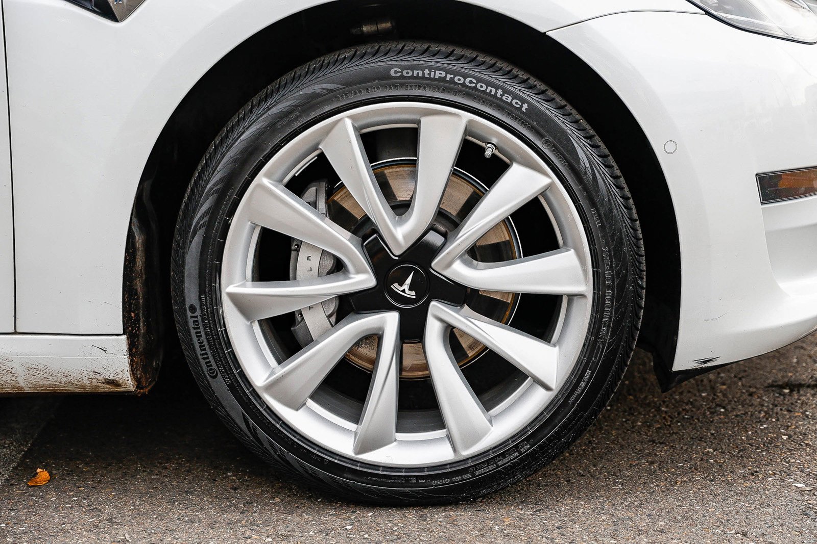 Used 2020 Tesla Model 3 image 9