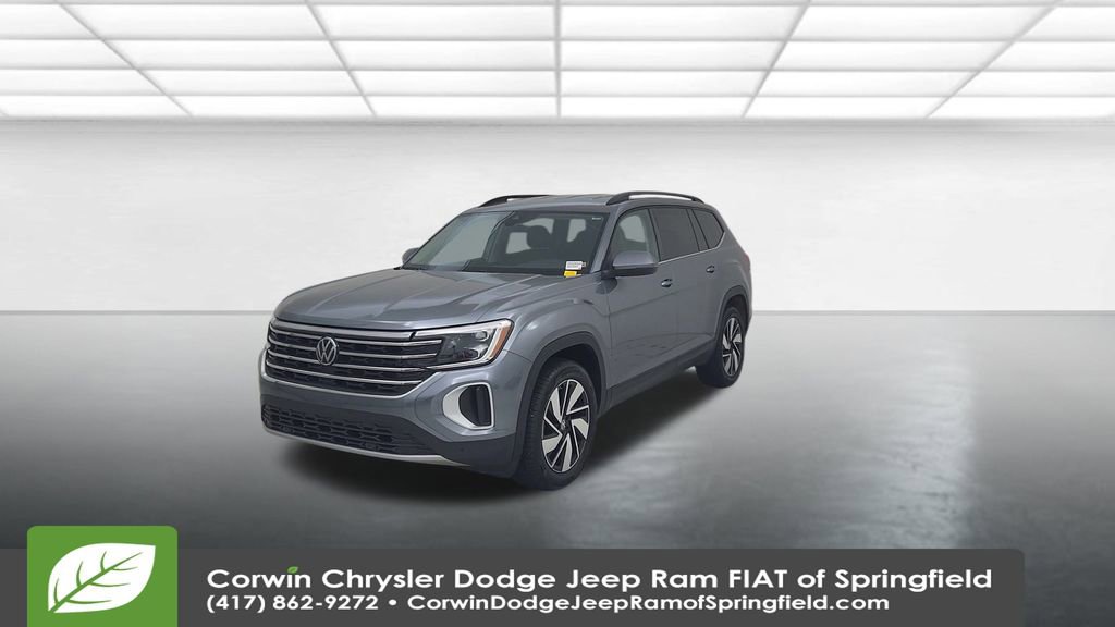Used 2025 Volkswagen Atlas SE image 6