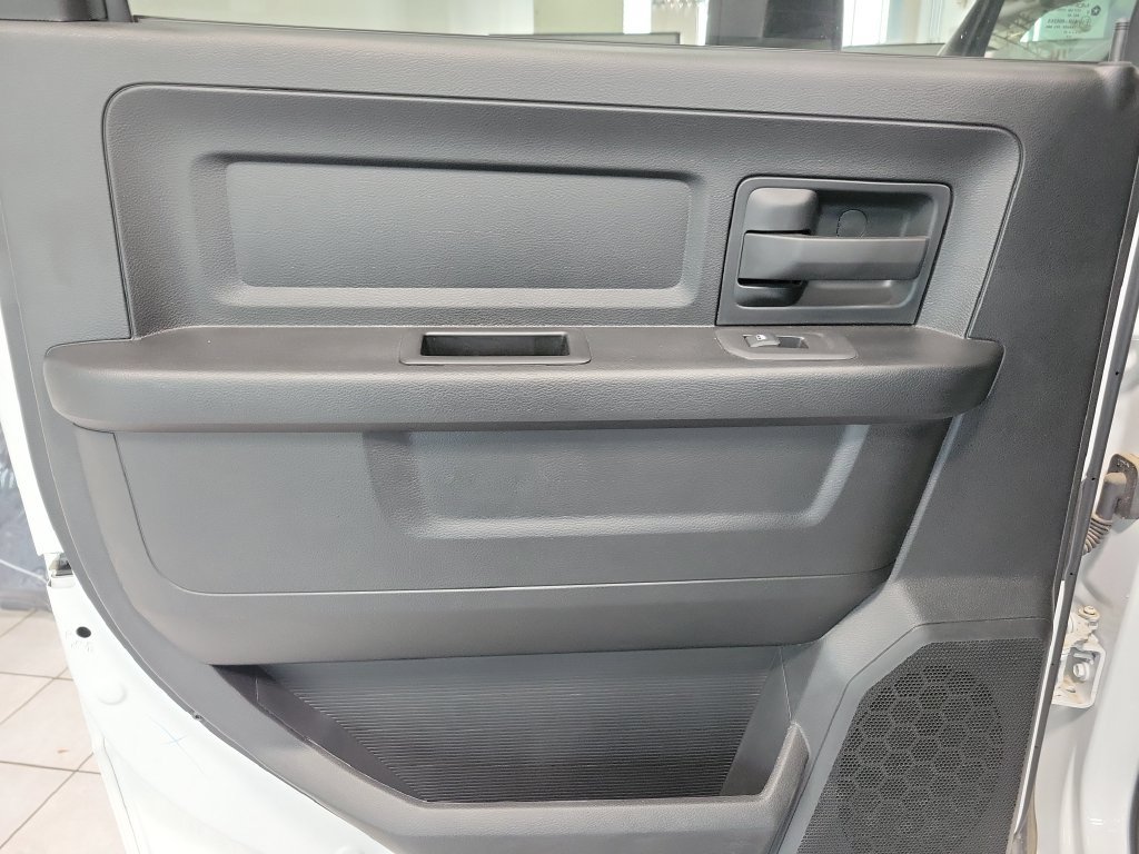 Used 2025 RAM 2500 Tradesman w/ Safety Group AWD/4WD image 30