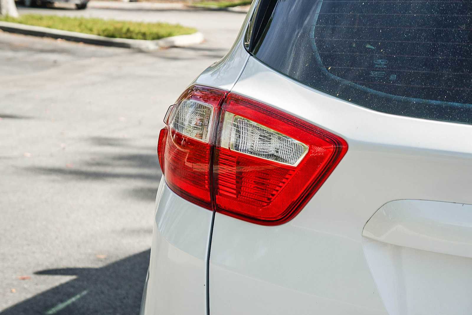 Used 2016 Ford C-MAX Energi SEL w/ Equipment Group 303A image 7