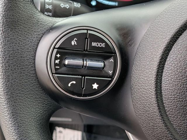 Used 2025 Kia Soul LX w/ LX Technology Package image 18