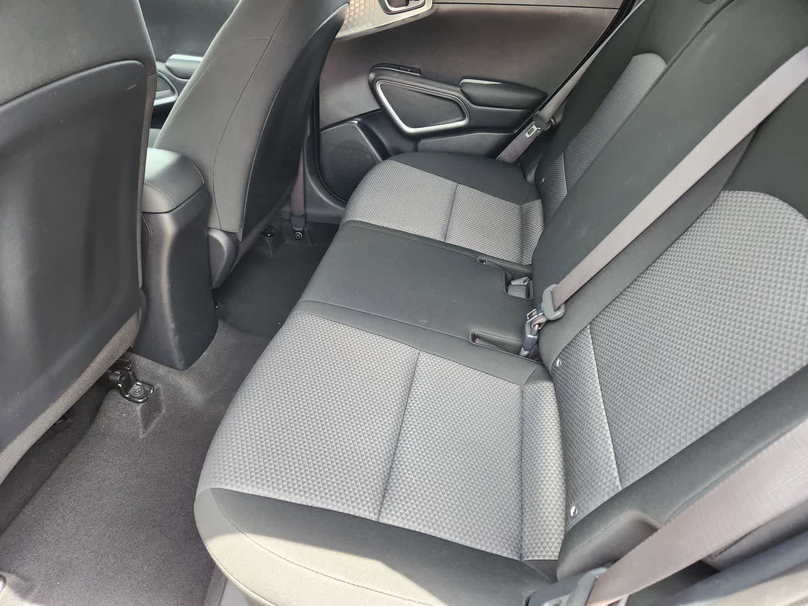 Certified 2025 Kia Soul LX w/ LX Technology Package FWD image 29
