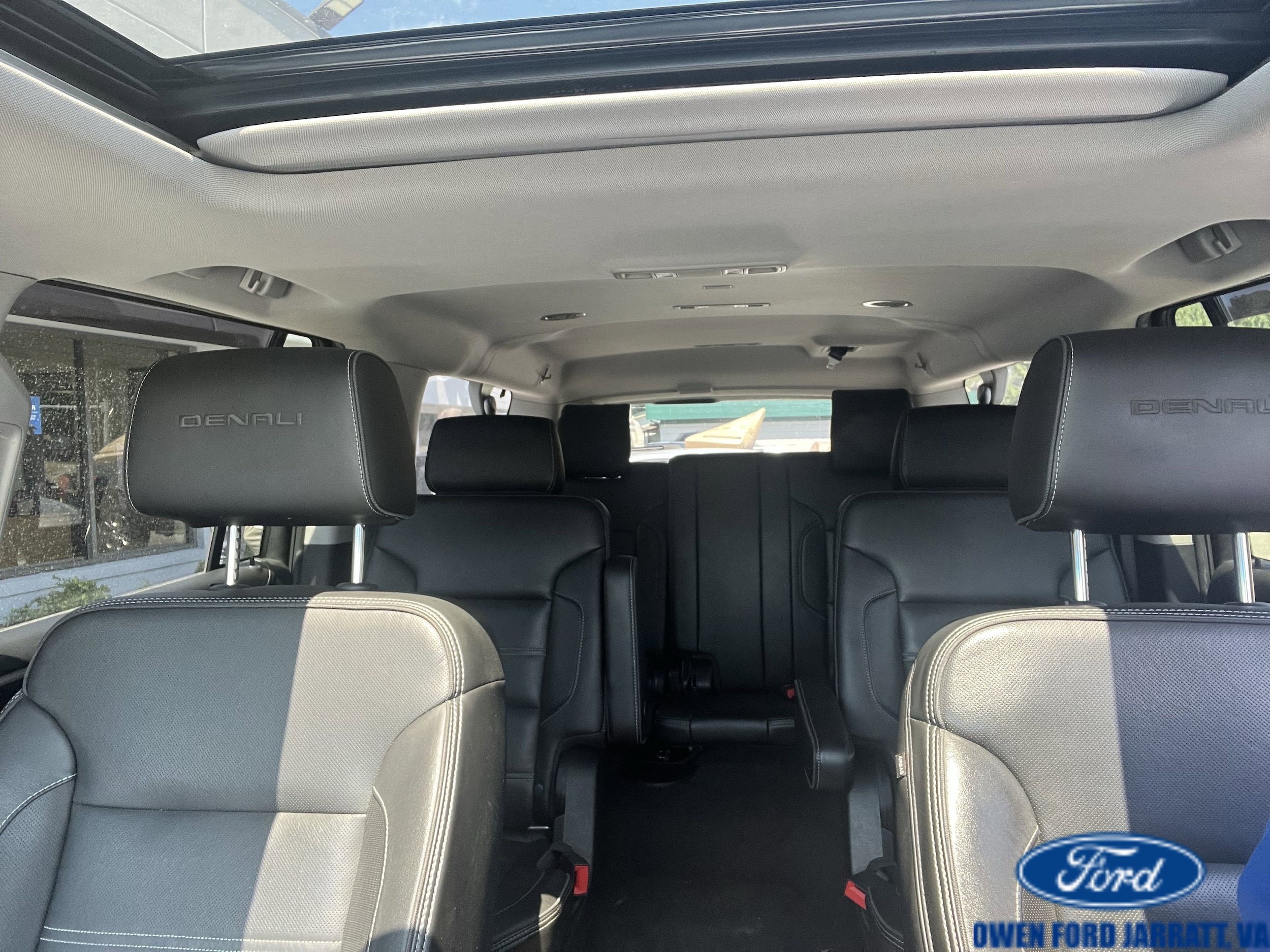 Used 2020 GMC Yukon XL Denali AWD/4WD image 13
