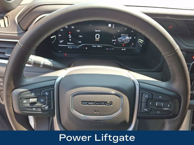 Used 2023 GMC Yukon Denali w/ Max Trailering Package AWD/4WD image 4