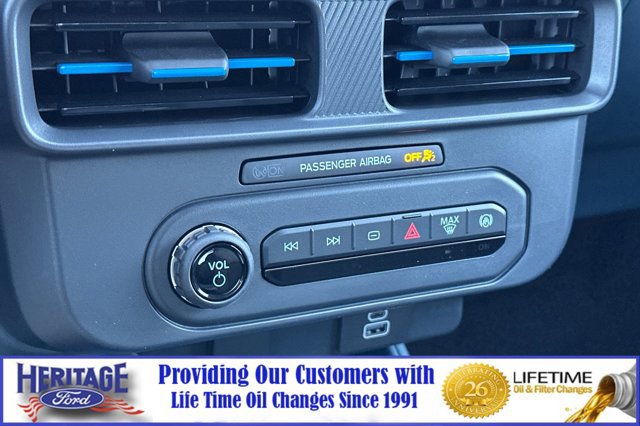 New 2025 Ford Maverick XLT w/ XLT Luxury Package image 19