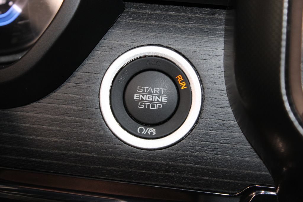 Used 2023 RAM 1500 Limited AWD/4WD image 43