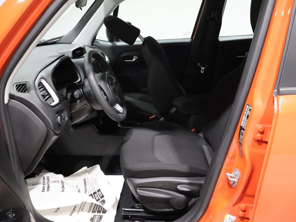 Used 2020 Jeep Renegade Sport image 11