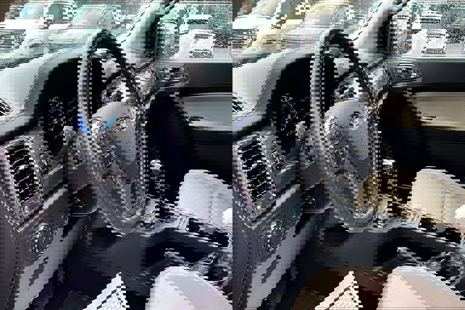 Used 2019 Ford Ranger Lariat w/ Equipment Group 501A Mid image 13