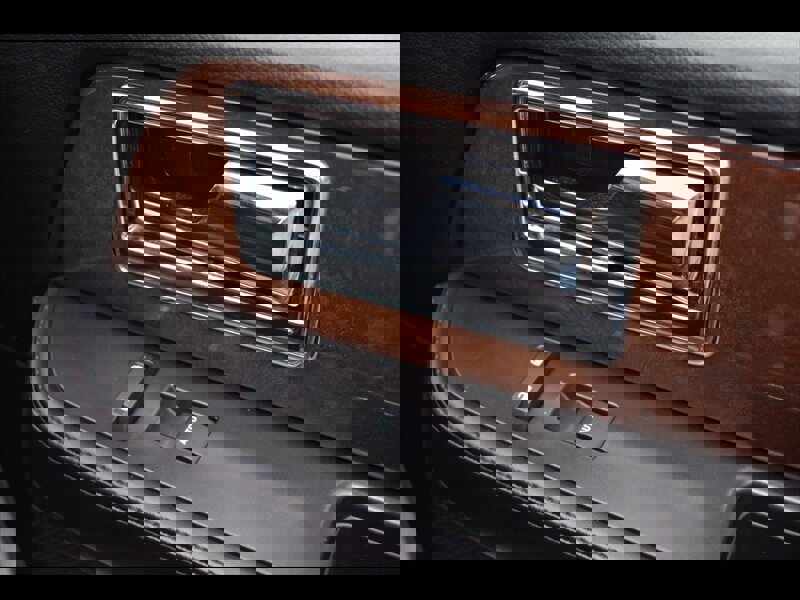 Used 2017 Lincoln Navigator Select image 36