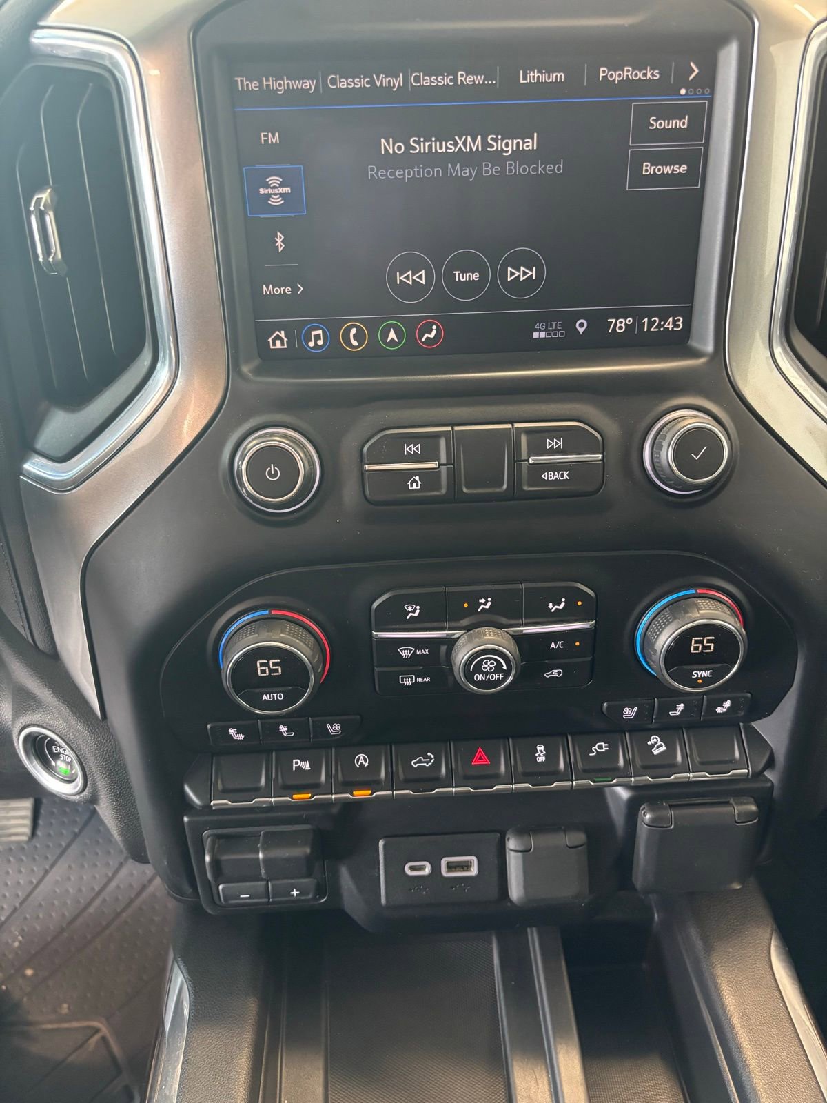 Used 2019 Chevrolet Silverado 1500 LTZ w/ LTZ Plus Package image 6