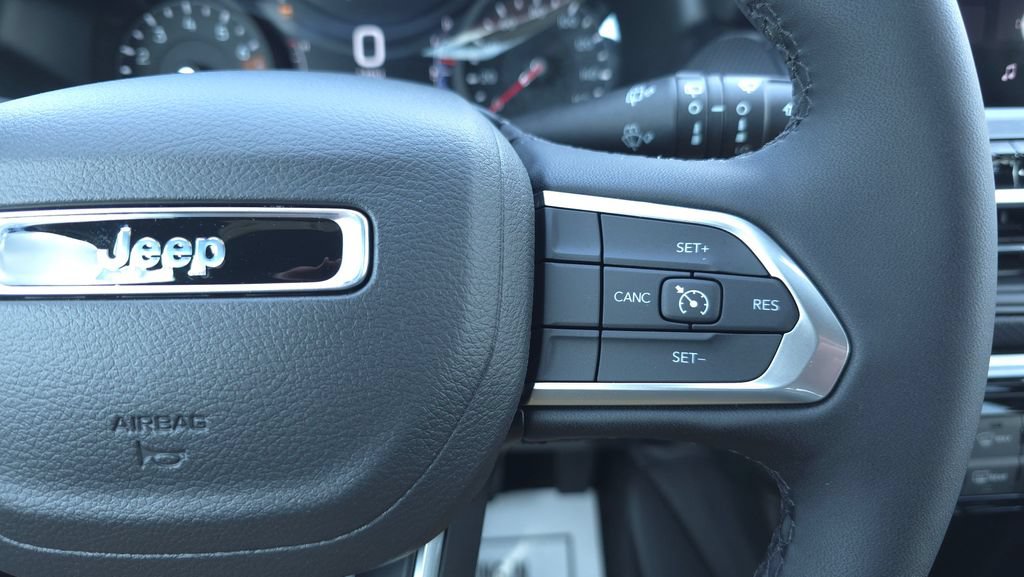 New 2026 Jeep Compass Latitude AWD/4WD image 26